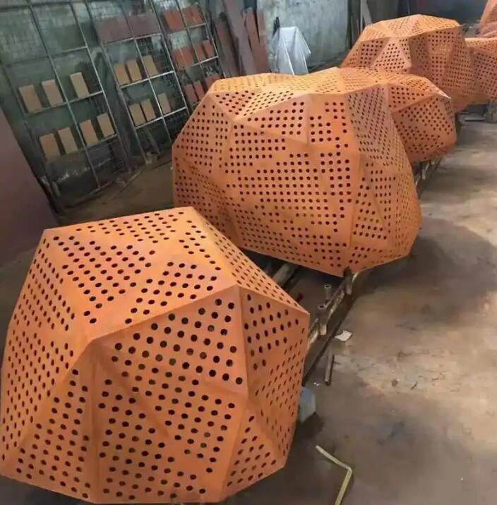 青龙耐候钢造型